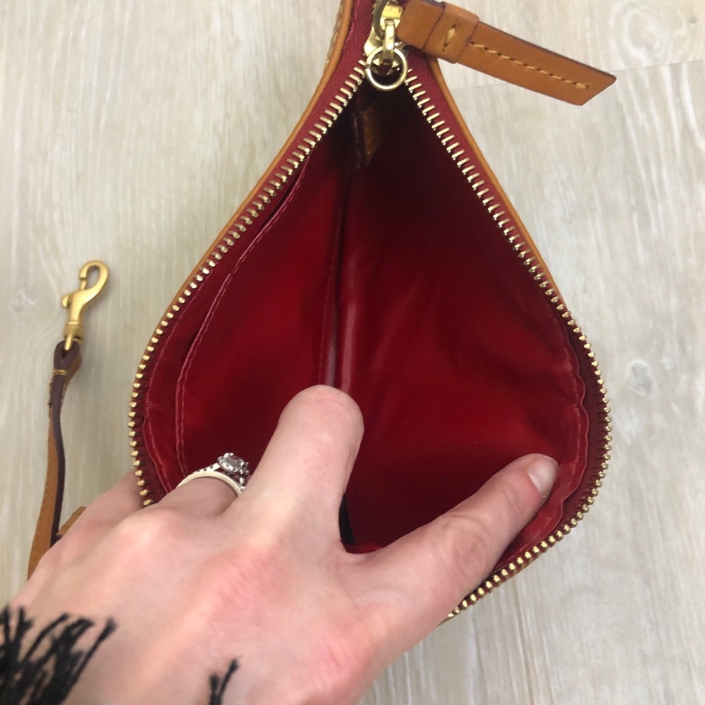 Dooney & Bourke Wristlet - Picture 6 of 6